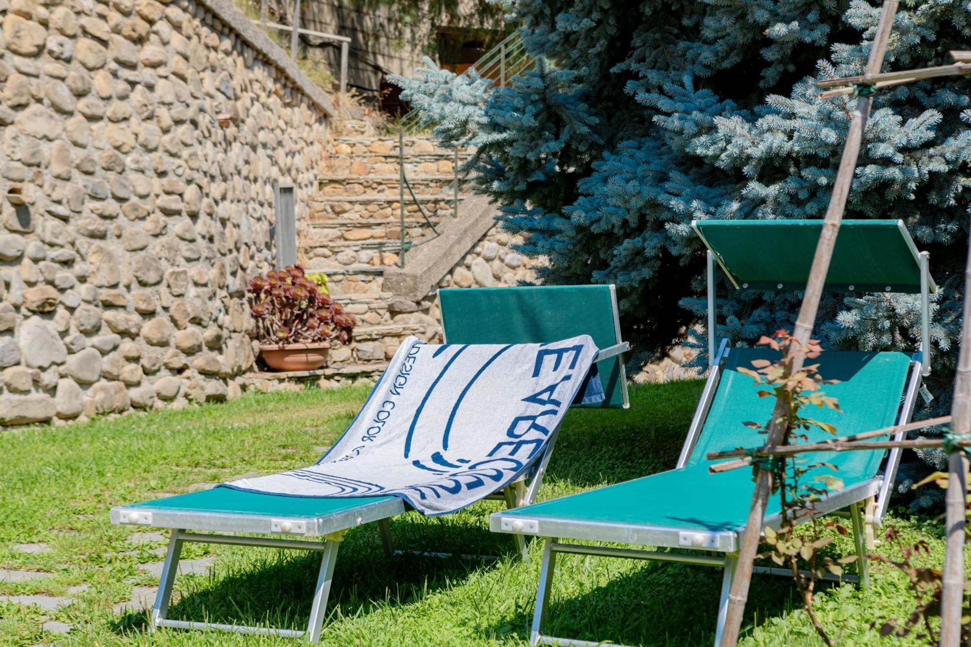 H11 Oasi Serena Parcheggio-giardino Taggia
